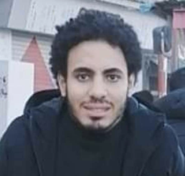 الشاعر أحمد محمد العزوني