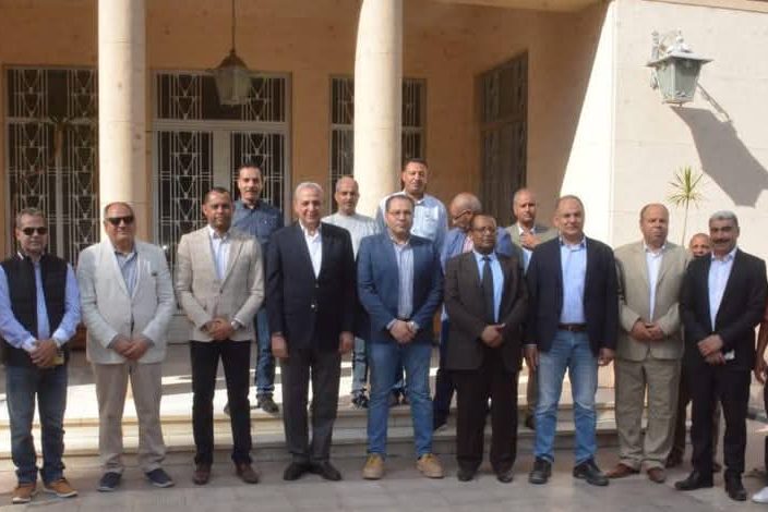 محافظ الغربية داخل مصنع الغزل والنسيج في المحلة