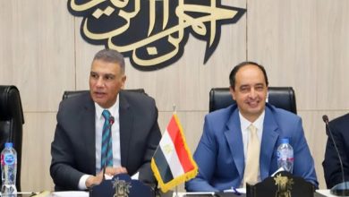استقبال محافظ أسوان مدير صندوق مكافحة الإدمان