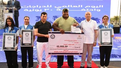 وزيرا الشباب والرياضة والأوقاف ومحافظ القاهرة يشاركون بماراثون الدراجات بالعاصمة الإدارية