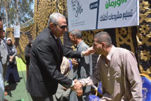 محافظ الغربية يسلم 9 أكشاك مجهزة للمكفوفين قبيل عيد الأضحى.. المبارك