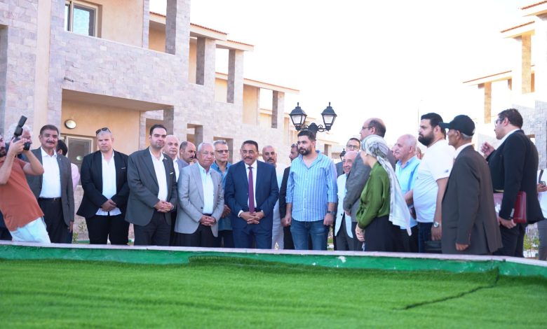 محافظ مطروح ونقيب المهندسين يفتتحان مصيف النقابة بطريق شاطئ الغرام