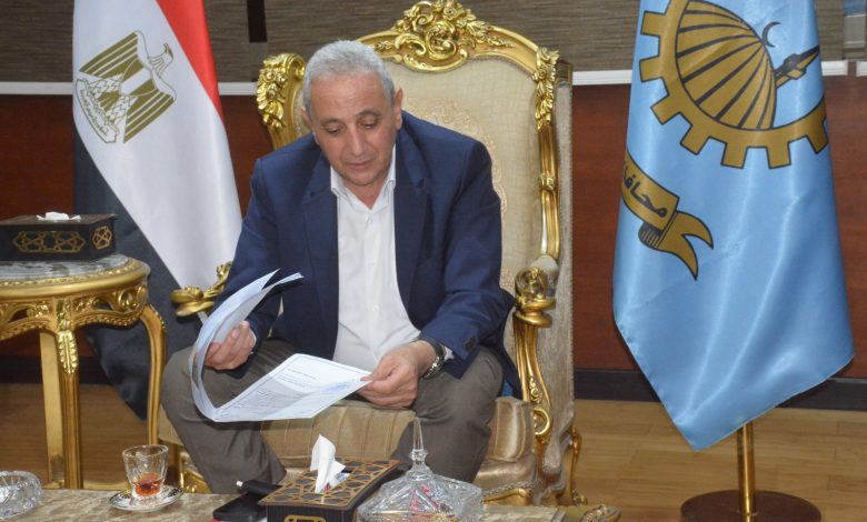 محافظ الغربية يترأس اجتماعًا موسعًا لمتابعة المشروعات