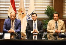 وزير الشباب والرياضة ورئيس جامعة حلوان