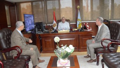 محافظ الغربية يعقد اجتماعًا موسعًا مع الكهرباء” لترشيد الاستهلاك