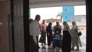 محافظ الغربية يتفقد مستشفى ومحطة مياه محلة مرحوم