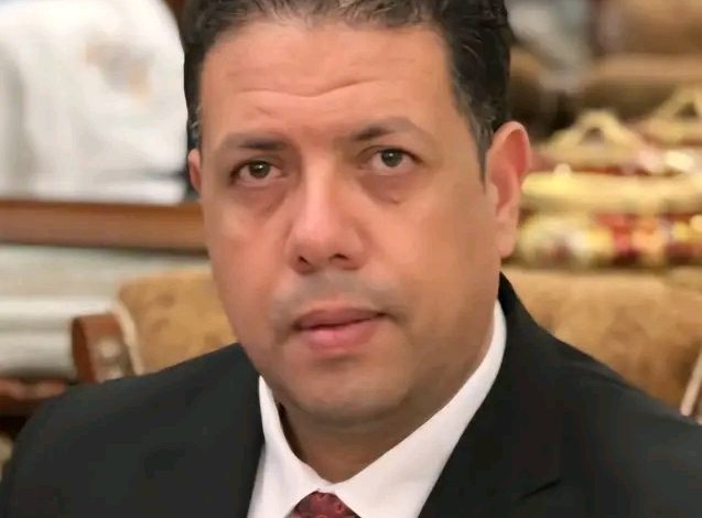 نماذج مشرفة مواطن يهدى