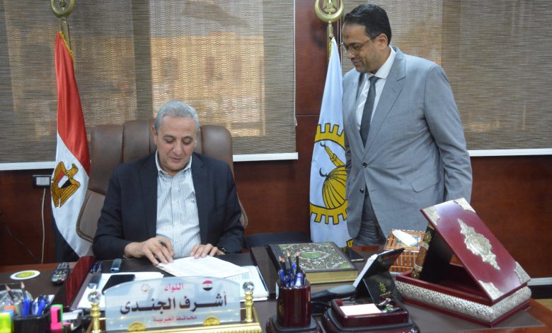 محافظ الغربية يعتمد نتيجة مسابقة الوظائف الإشرافية