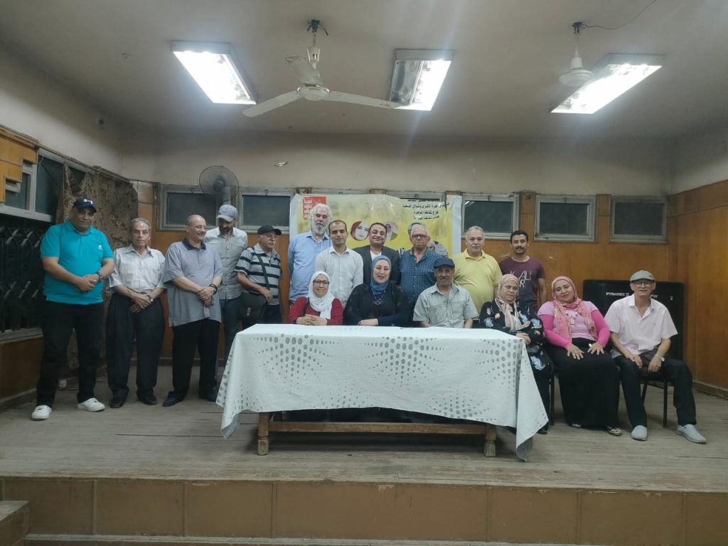 بناء الوعيفي ندوة نادي الأدب