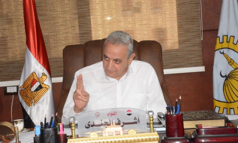 محافظ الغربية يشدد على الضرب بيد من حديد ضد مخالفات البناء في المحلة.