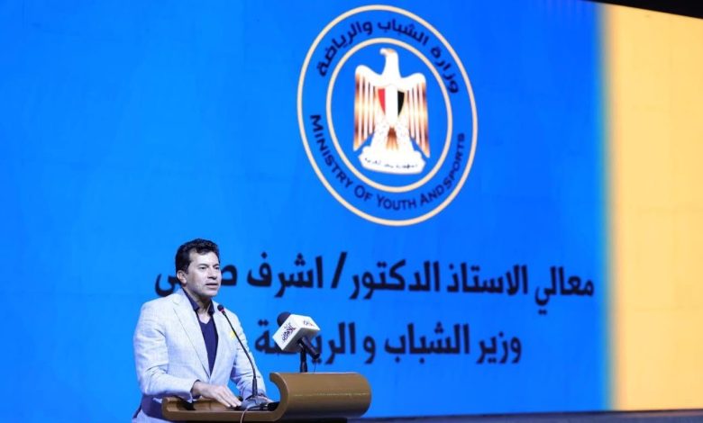 وزيرا الاتصالات والشباب والرياضة يشهدان حفل ختام المسابقة المصرية