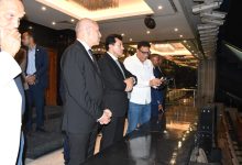 وزير الرياضة ومحافظ القاهرة يقوما بجولة تفقدية لارضية ملعب استاد القاهرة الدولي