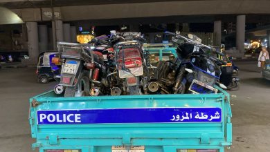 حملات مرورية مكثفة بالمحلة لضبط التوك توك والمكروباصات والدراجات النارية المخالفة