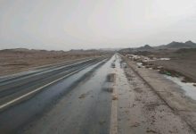 ســيل خفيف يضرب طريق غارب/الشيخ فضل دون تأثير على الحركة المرورية