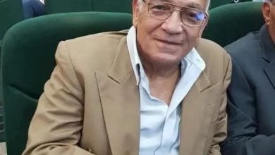 دقيقة حداد على روح الكابتن حنفي هليل في مباراة غزل المحلة وسموحة