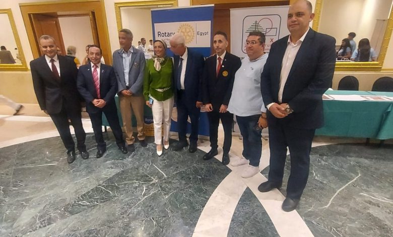 بالصور علي سالم يحصل على شهادة دورة إدارة الأزمات والمخاطر من كلية الدفاع الوطني