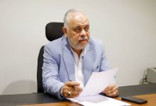 أشرف زكي لمناقشة حاضر المهنة ومستقبلها