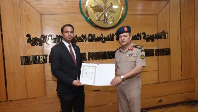 الاسم الكامل: الدكتور عادل إبراهيم عامر