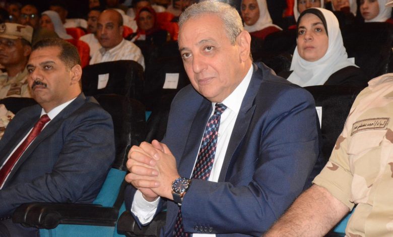 محافظ الغربية ومدير إدارة التجنيد ورئيس جامعة طنطا يشهدون احتفالية “همم تعانق السماء”