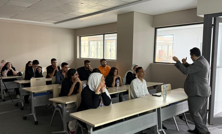 " تطويع الإعلام لخدمة المجتمع" ..ورشة عمل لطلاب إعلام الأكاديمية العربية