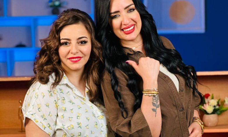 إلهام عبد البديع لسيرا إبراهيم:"من المستشفى إلى عادل إمام.. هكذا أوفيت بوعدي لجدتي"