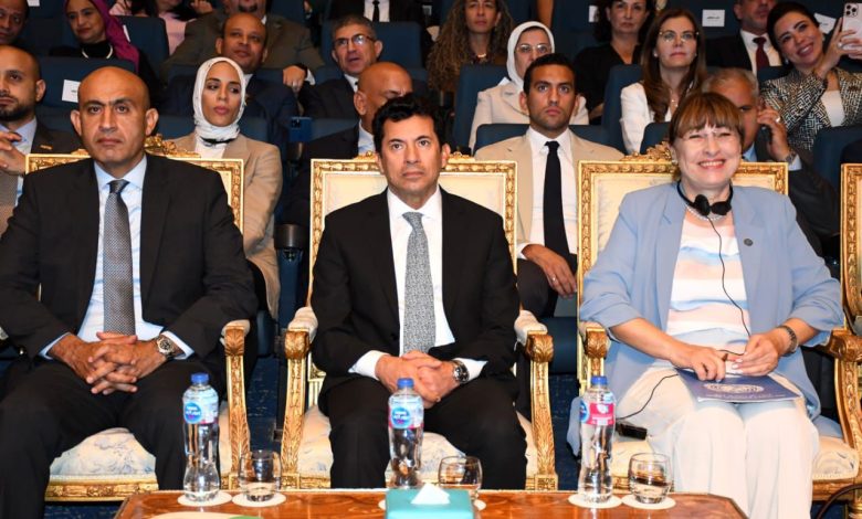 وزير الشباب والرياضة يشهد إطلاق الاستراتيجية الوطنية للشباب والرياضة 2025–2032