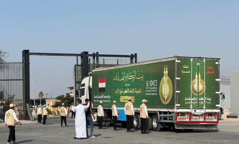 دخول قافلة «بيت الزكاة والصَّدقات» إلى أهالينا في غزة