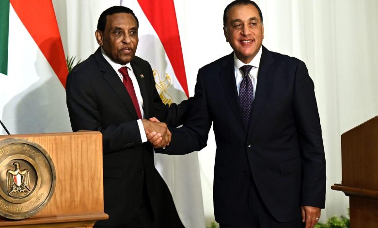 خلال المؤتمر الصحفي المشترك لرئيسي وزراء مصر والسودان